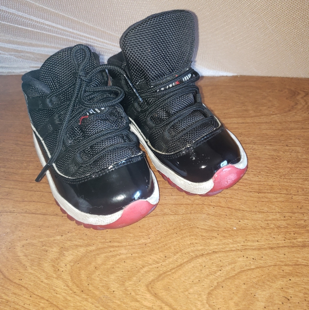 Jordan 11